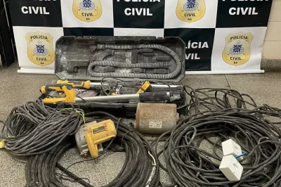 Homem é flagrado com ferramentas furtadas de uma construtora