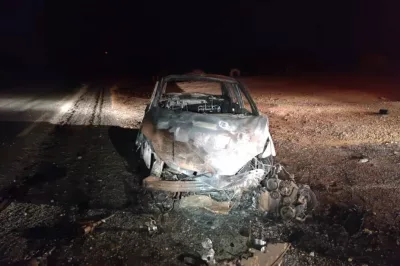 Idoso morre carbonizado após acidente de carro na BR-242
