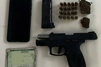 Homem é preso com droga e arma de calibre restrito no município de Camaçari