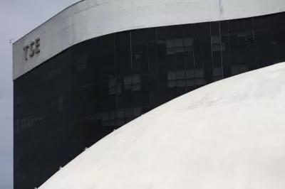 Resolução do TSE acelera retirada de fake news de sites