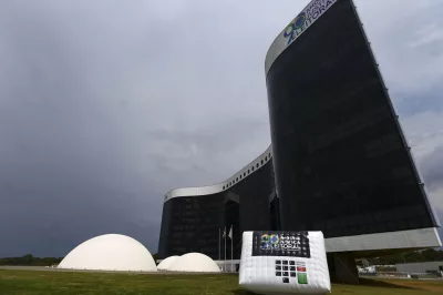 TSE exonera servidor que atuava com inserções de propaganda eleitoral