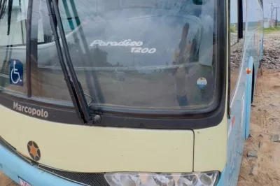 Estudantes de Esplanada são assaltados em ônibus que realiza transporte para faculdades em Alagoinhas