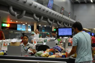 Indicador Antecedente de Emprego recua em outubro