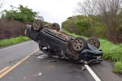 Criança coreana morre e outras 4 pessoas ficam feridas em acidente no oeste da Bahia