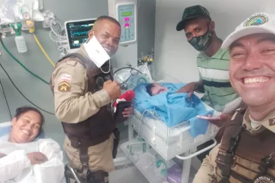 Policiais realizam parto de gestante na BA-093