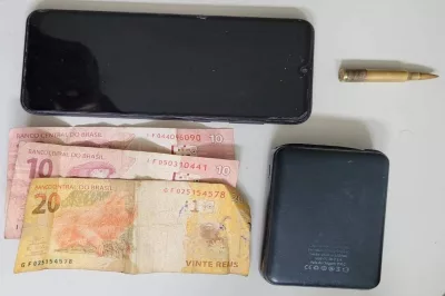 Em Alagoinhas, Policiais do Quarto Batalhão realizam prisão por posse de munição de uso restrito às Forças Armadas