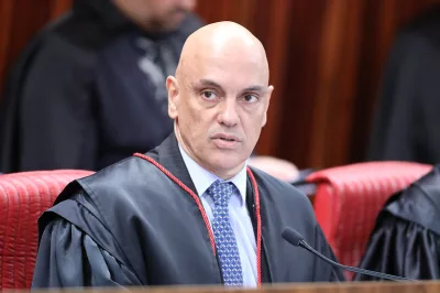 Moraes classifica protestos bolsonaristas como “ilícitos, antidemocráticos e criminosos”