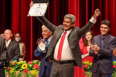 Jerônimo é diplomado governador e promete “trabalhar de forma incansável” pela Bahia