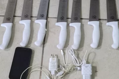 Batalhão de Guardas impede a entrada de facas em presídio de Salvador