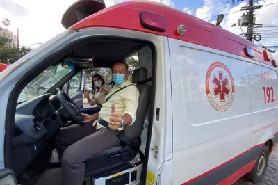 Alagoinhas recebe nova ambulância do SAMU