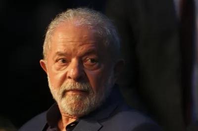 Em mensagem de Natal, Lula lembra vítimas da covid e das chuvas