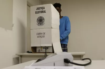 Termina hoje prazo para eleitor justificar ausência no primeiro turno