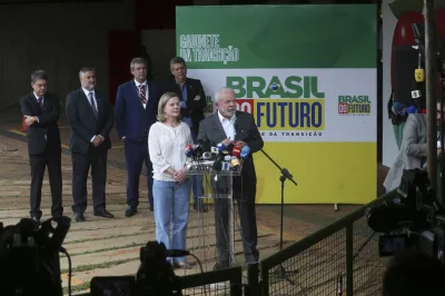Equipe econômica terá autonomia, mas eu que fui eleito, diz Lula