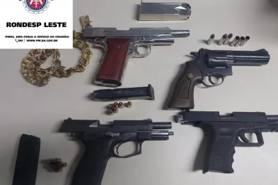 Rondesp Leste intercepta quarteto com armas e carro roubado