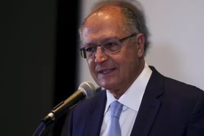 Reforma tributária é questão central para o governo, diz Alckmin