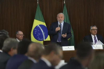 Perdas com ICMS: “Vamos ter que discutir”, diz Lula a governadores