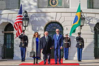 Nos Estados Unidos, Lula reitera defesa da democracia no mundo