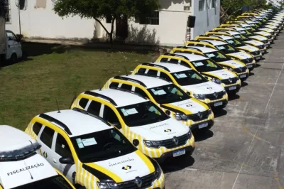 Governo do Estado entrega 27 viaturas do Detran para a capital e interior da Bahia