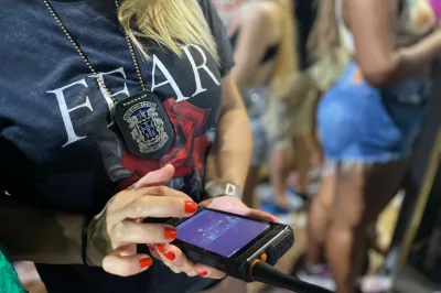 Suspeito de homicídio em Alagoinhas é preso por policiais infiltrados no Carnaval