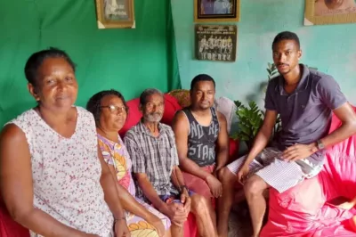 Idoso cai em buraco e é reencontrado por vizinho após 4 dias na Bahia