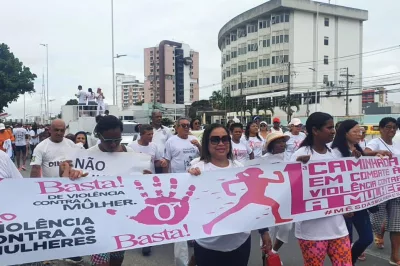 Feira: Deam realiza caminhada de combate à violência doméstica