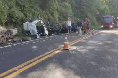 Motorista de picape morre e quatro ficam feridos em batida entre Jitaúna e Jequié