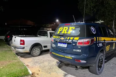 Saveiro roubada há mais de 10 anos é recuperada pela PRF em Alagoinhas