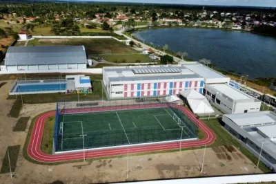 Governo do Estado entrega colégio de ensino integral na cidade de Aporá