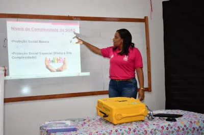 Março Mulher: Violência doméstica é tema de roda de conversa na rede municipal de ensino
