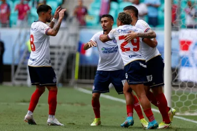 Bahia goleia Itabuna na Fonte e garante vaga na final do Campeonato Baiano
