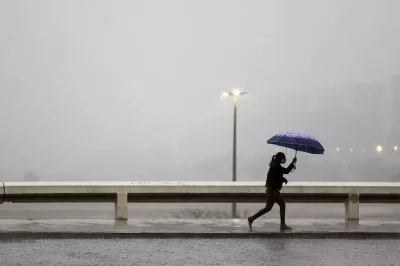 Inmet prevê chuva e ventos intensos para várias regiões do país