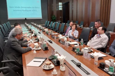 Governador se reúne com direção da BYD para tratar de investimentos na Bahia