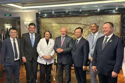 Lula garante a Jerônimo apoio para implantar fábrica chinesa de veículos elétricos na Bahia