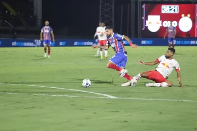 De virada, Bahia perde para o Bragantino na estreia da Série A