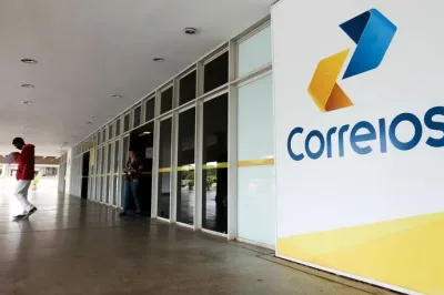 Governo federal retira Correios e outras empresas de programa de privatização