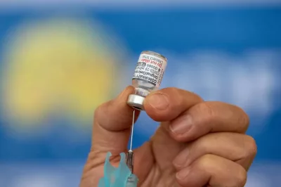 Vacinação bivalente contra covid-19 supera 9 milhões de doses
