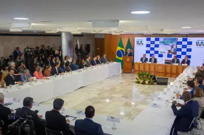 Novo plano de desenvolvimento terá seis eixos, anuncia Lula