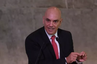 Moraes dá 48 horas para PF ouvir ex-ministro do GSI