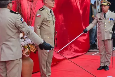 Alagoinhas: Solenidade de passagem de comando do Quarto Batalhão foi realizada nesta quarta-feira (10)