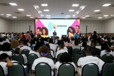 Governo da Bahia lança programa de oportunidade profissional para jovens e fecha parcerias com Ministério do Trabalho