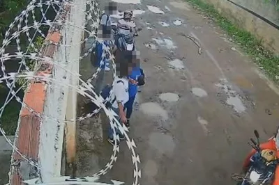 Motociclistas ‘fecham’ e assaltam grupo de estudantes em Lauro de Freitas