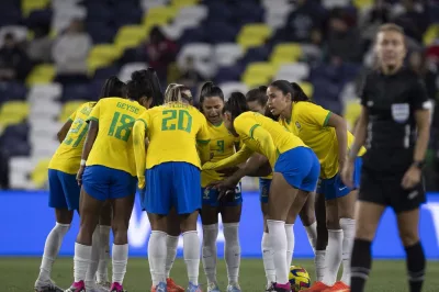 Governo decretará ponto facultativo em jogos da Seleção Feminina