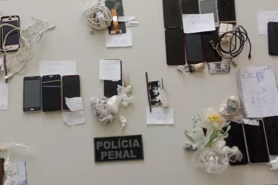 Detentos são transferidos e celulares apreendidos após operação no sistema prisional