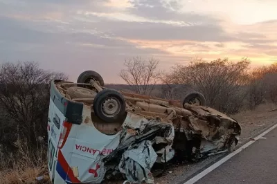 Motorista de ambulância morre em acidente no sudoeste baiano