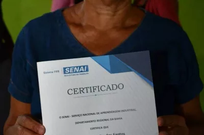 Certificação de cursos no Conjunto Habitacional Linha Verde expande horizontes no mercado de trabalho