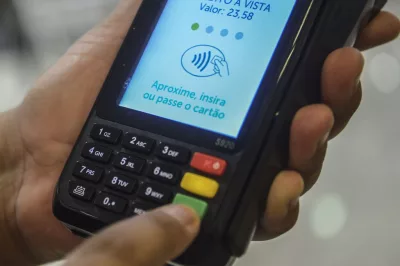 Pedágio da BA-099 passa a aceitar débito, crédito e pix
