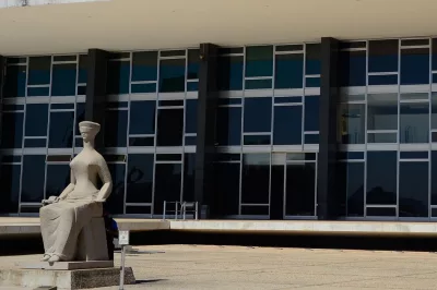 STF volta a julgar revisão da vida toda do INSS