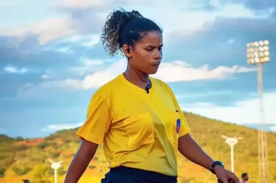 Assistente de arbitragem morre durante partida de futebol na Bahia