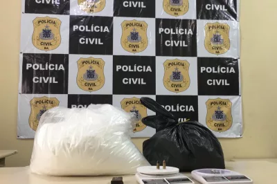 Polícia apreende mais de 13 kg de cocaína em Valença