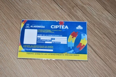 Encerramento da Semana Municipal da Pessoa com Deficiência Intelectual e Múltipla é marcado pelo emissão da carteirinha de identificação para autistas